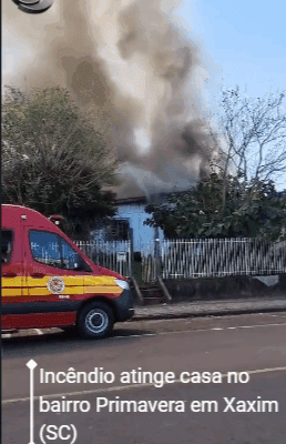 Incêndio atinge residência da família Brunetto no bairro Primavera em Xaxim