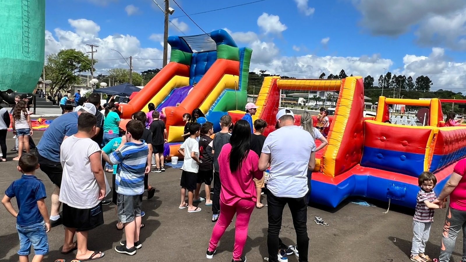 Prefeitura de Xanxerê realiza grande festa do Dia das Crianças com apoio de entidades locais