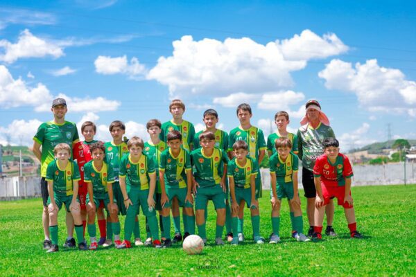 Finais da 2ª Copa Hilê reúnem grande público em Xanxerê e definem campeões nas categorias de base, feminino e masculino.