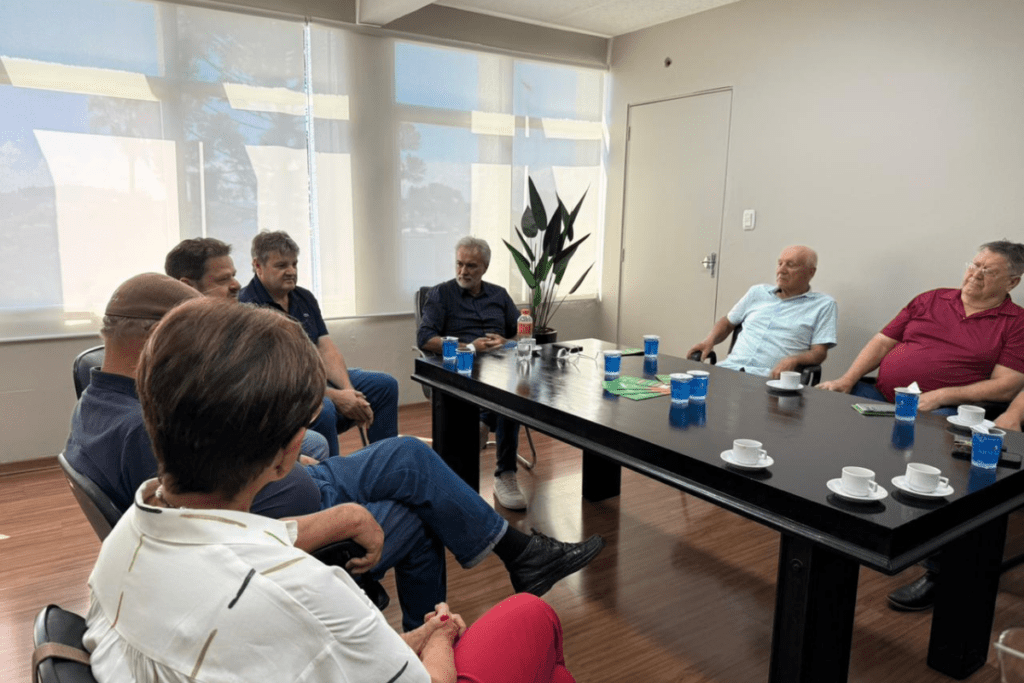 Lideranças históricas da ExpoFemi se reencontram em Xanxerê antes da abertura oficial da feira