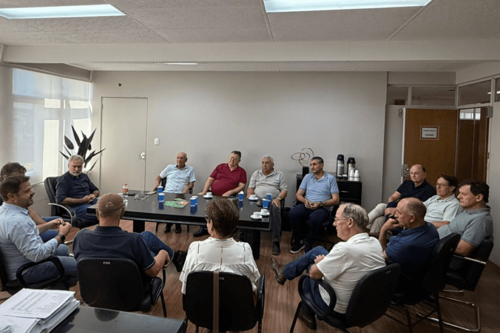 Lideranças históricas da ExpoFemi se reencontram em Xanxerê antes da abertura oficial da feira