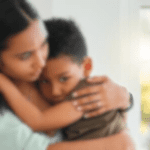 Mulher foge com filho após agressões e ameaças em Cordilheira Alta