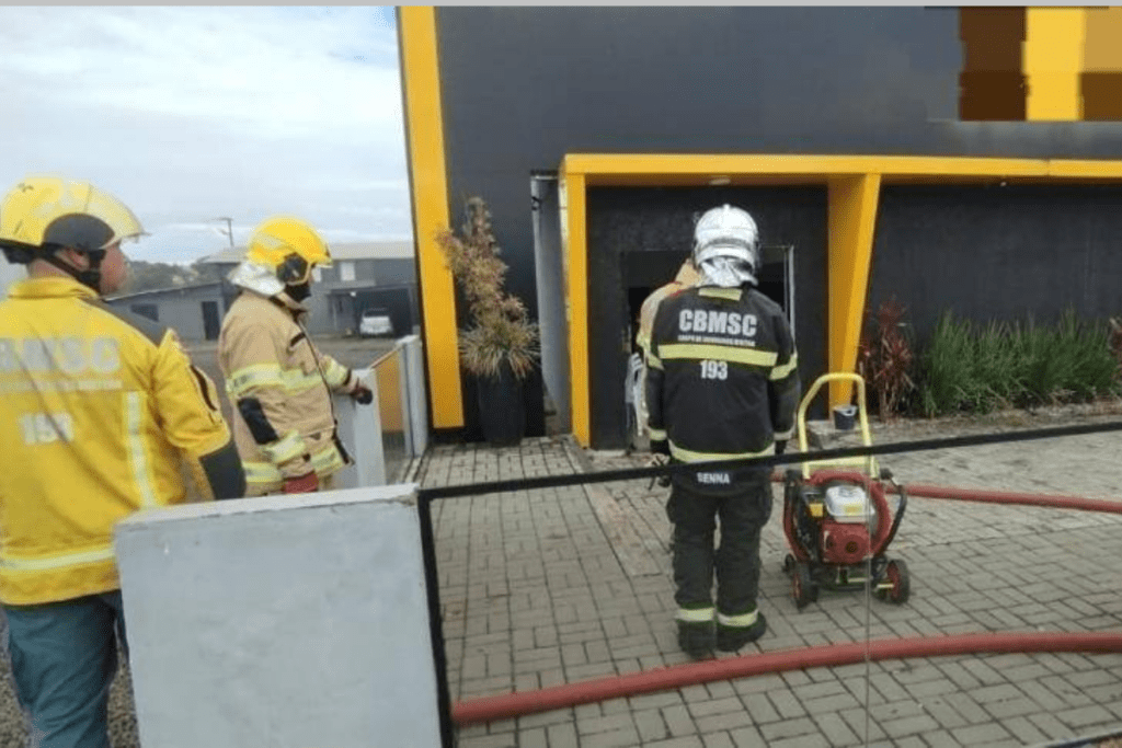 Incêndio em casa de shows é controlado no Centro de Xanxerê