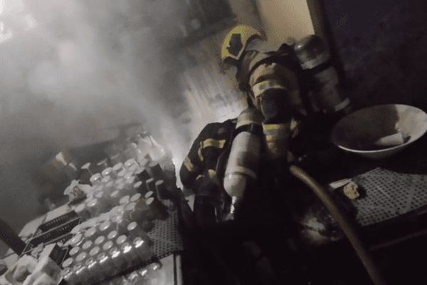 Incêndio em estabelecimento é controlado no Centro de Xanxerê