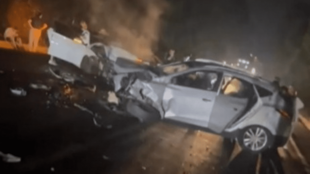 Acidente com quatro veículos em Cordilheira Alta deixa feridos na BR-282