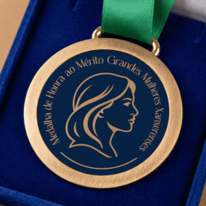 Câmara de Xanxerê cria medalha para homenagear mulheres destaque