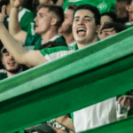 Imagem de torcedor em estádio de futebol