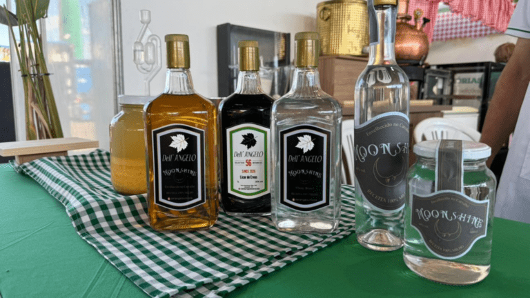 Whisky de milho surpreende e vira atração na ExpoFemi 2026