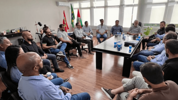 Reunião de autoridades na prefeitura para início das obras do túnel de macrodrenagem em Xanxerê