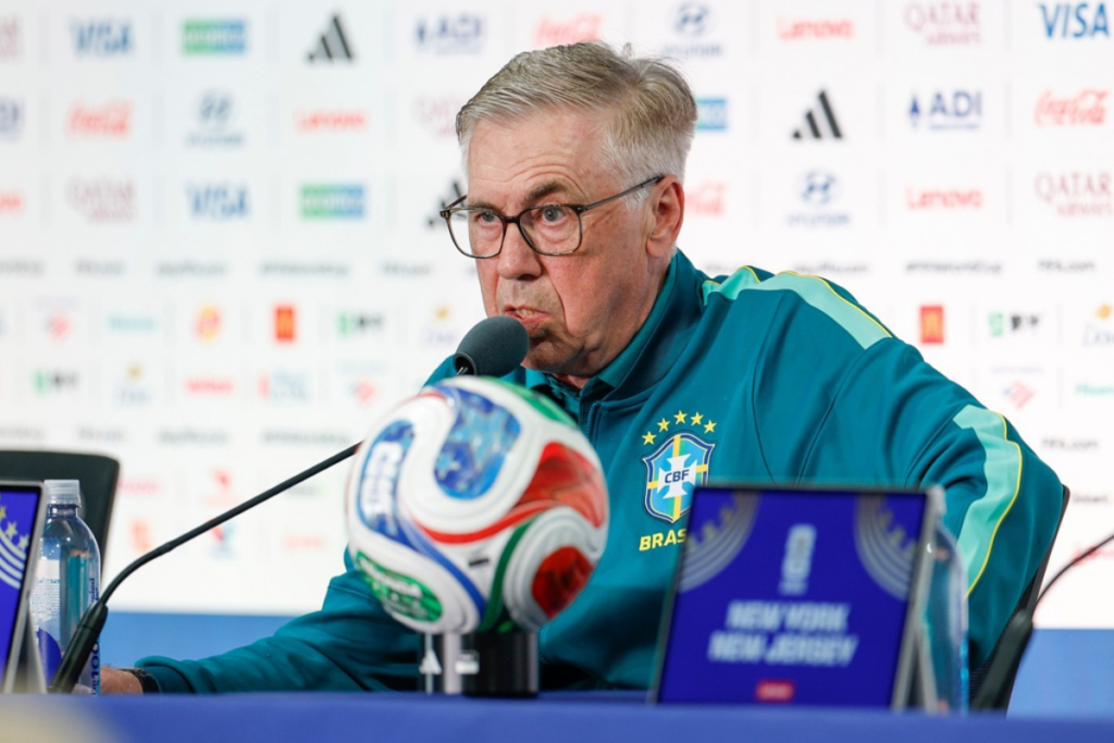 Técnico da Seleção Brasileira de Futebol Carlo Ancelotti
