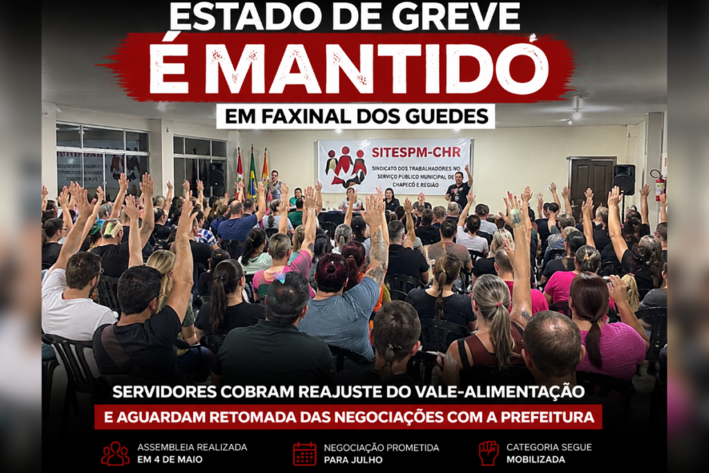 Plenário do Sitespm lotado de servidores em assembléia